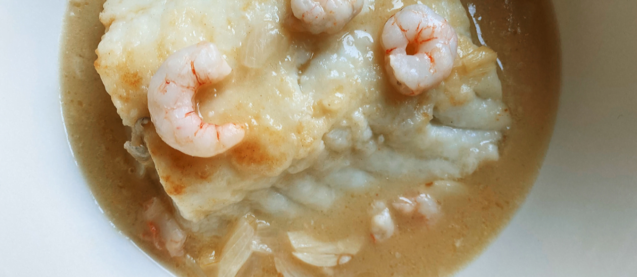 Bacalao en salsa de gambas