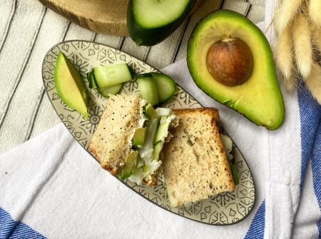 Montadito de bacalao